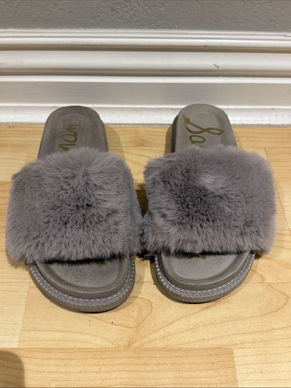 Faux Fur Slide Sandals - Gray